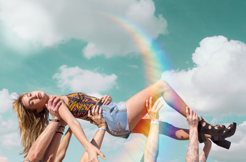 H&M Loves Coachella 1458903534241