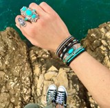 – brazilske zapestnice, ki so obnorele svet