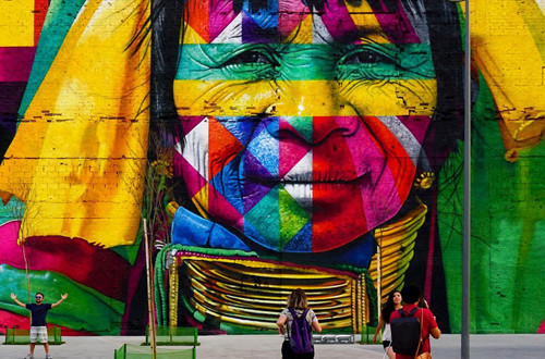 3000 kvadratnih metrov velika stenska poslikava 1470732078328