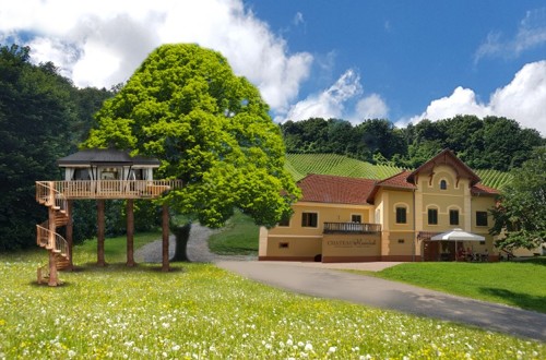 Novo glamping naselje v Mariboru 1471950761714