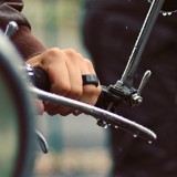 - s katerimi lahko občutimo srčni utrip najdražje/ga