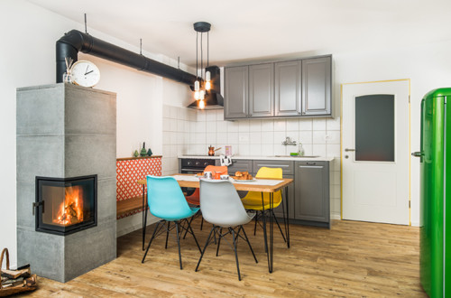 Prenovljeno pisano skandinavsko stanovanje v Kranjski Gori 1478770537747