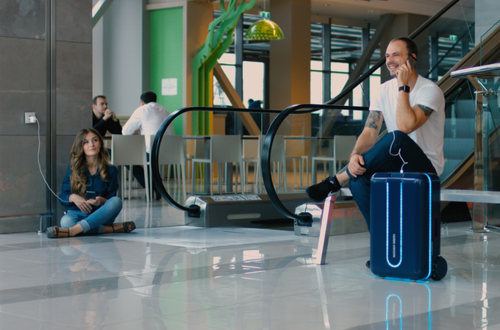 Travelmate - samovozeči kovček-robot 1479892573589