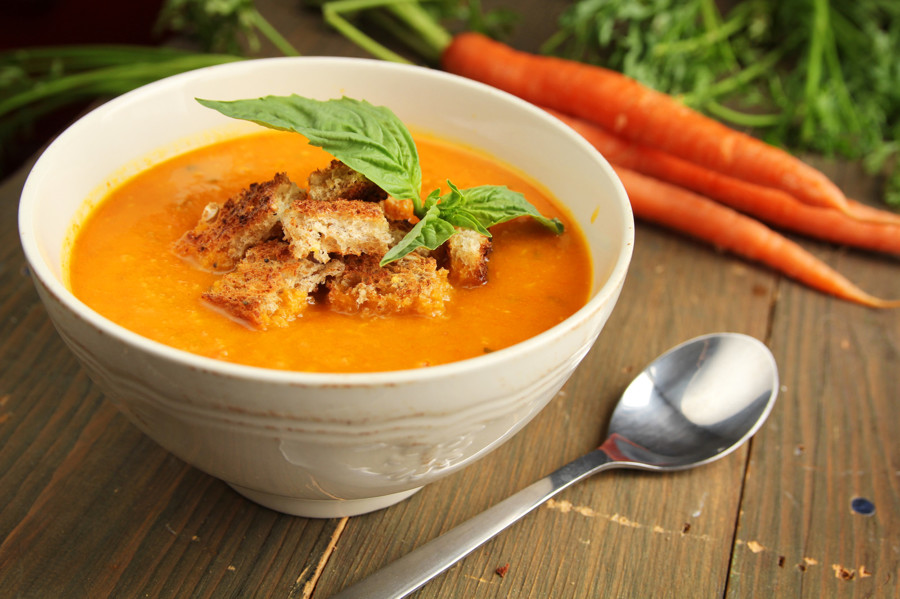 Recept: preprosta juha iz sladkega krompirja