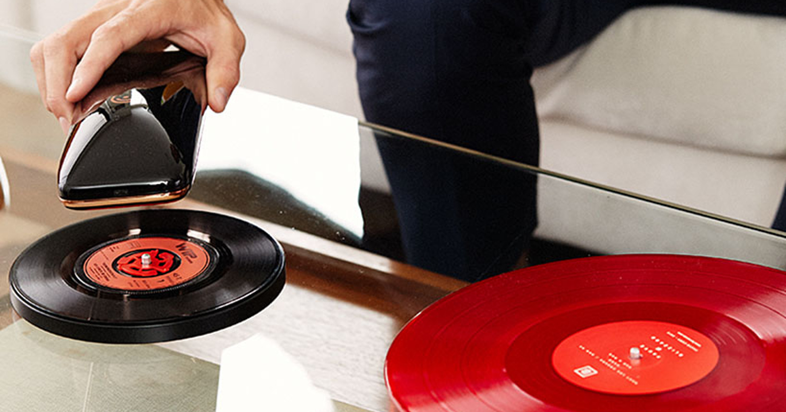 Prvi pametni gramofon