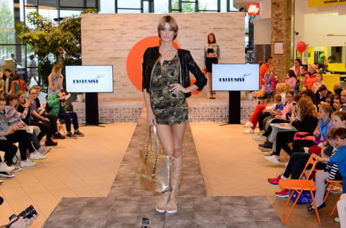 Mesec mode na modnih avenijah Qlandie 1492673744099