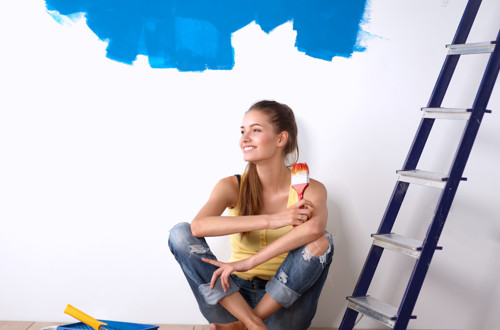 7 zabavnih pravil pri pleskanju doma 1494495608083