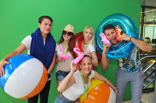 Gostje so vstopili v nepozabno Crocs poletno zabavo 1496827202466