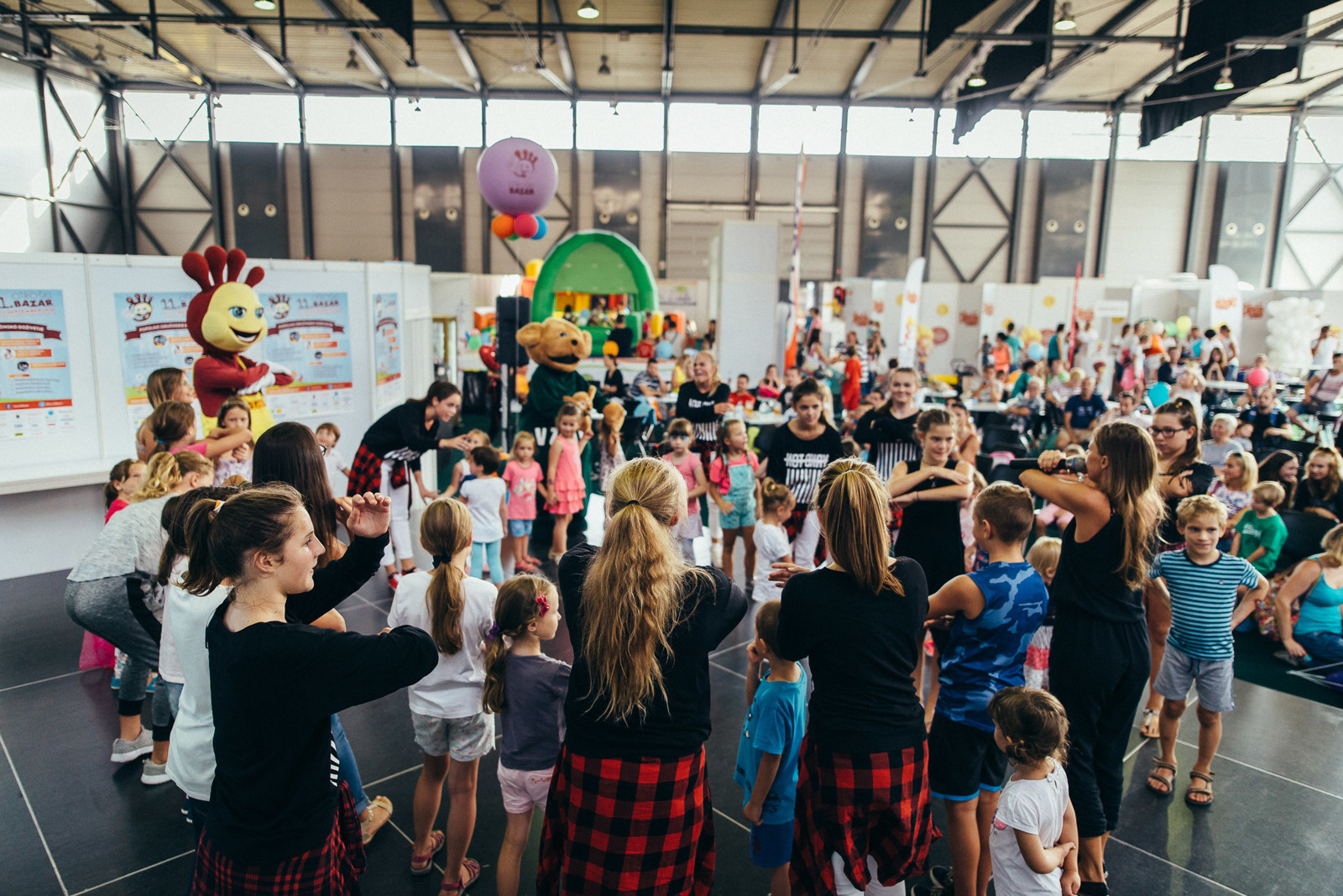2016-09-10-otroski-bazar-1381.jpg