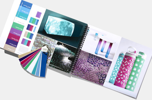 Pantone 1502874665343