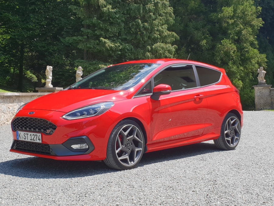 ford fiesta ST