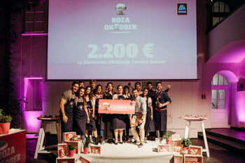 Da so šampinjoni zdrava izbira in omogočajo pripravo številnih receptov, so na kuharskem dogodku dokazali tudi številni znani Slovenci, ki so v družbi ambasadorjev, Marka Potrča in Jane Koteska, zavihali rokave in kuhali za dober namen.