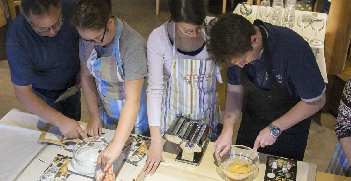 Kavalova Kulinarična ustvarjalnica Kaval Chef