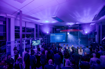 Praznovanje 25 let delovanja Forda v Sloveniji in prenovljen salon FordStore Summit avto so poleg poslovnih partnerjev, sodelavcev in medijev z udeležbo podprli tudi številni Fordovi ambasadorji, med njimi kuharski chef Bine Volčič, nekdanji smučar Rok Perko, priznana vizažistka Martina Vrhovnik in visokoleteča ambasadorja, Filip in Blaž iz dvojice F&B Acrobatics.