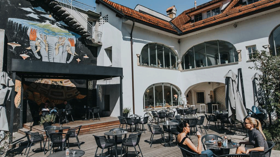 Skrivališča urbane kulture pri nas