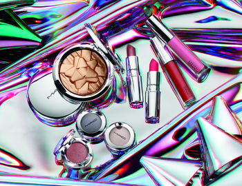 Nova praznična MAC Holiday kolekcija.