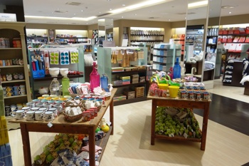 Coincasa v ljubljanski Nami.