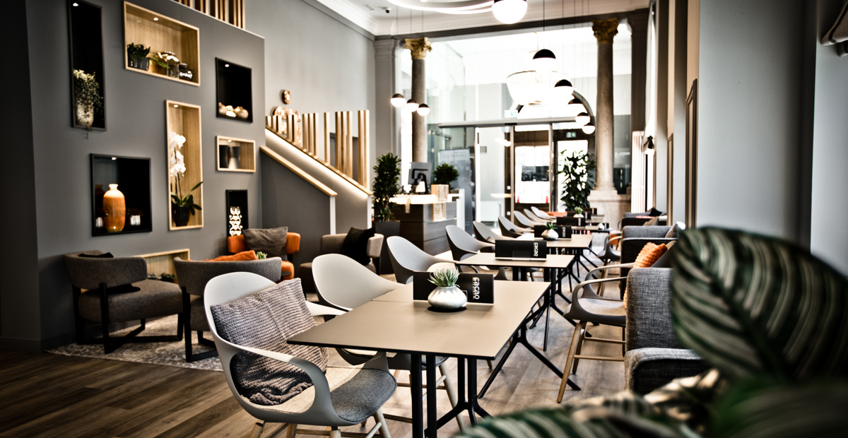 Sparkasse Kavarna Evropa