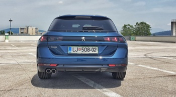 S predstavitvijo modela 508 SW so pri Peugeotu spreobrniti klasične zapovedi trenutnih prodajnih trendov.