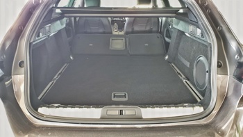 S predstavitvijo modela 508 SW so pri Peugeotu spreobrniti klasične zapovedi trenutnih prodajnih trendov.