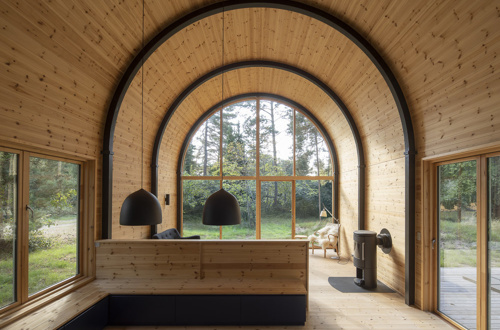 Hišica v danskem gozdu 1562517089564