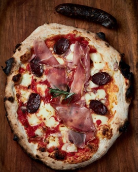 Foto: FB/Pizzeria Peruzza