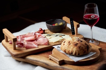 Foto: FB/Pizzeria Peruzza