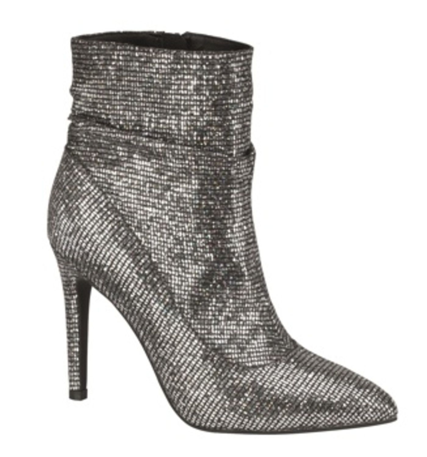 Rita Ora za Deichmann.