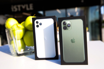 Apple iPhone 11, iPhone 11 Pro in Apple Watch