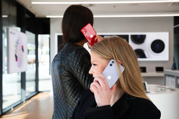 Apple iPhone 11, iPhone 11 Pro in Apple Watch