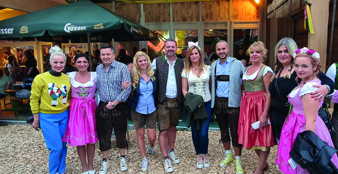 Pohajkovanje po Dunaju z Mannerjem.