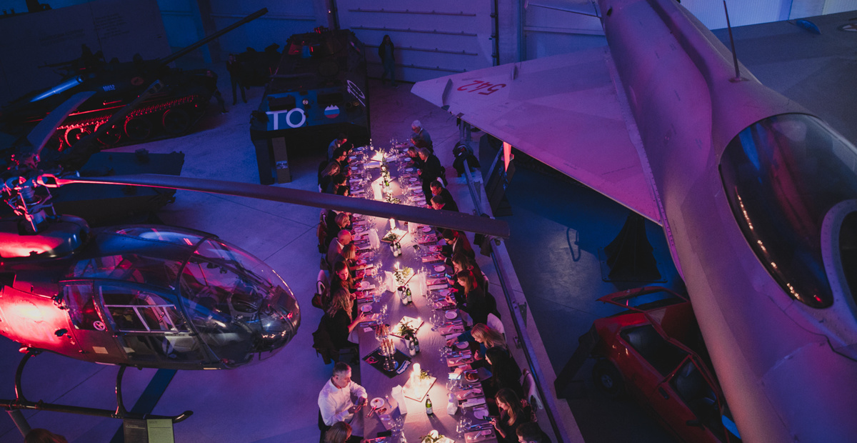 Skrivna večerja v Vojaškem parku zgodovine