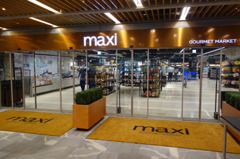 Maxi gourmet market.