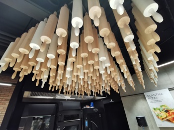 Maxi gourmet market.