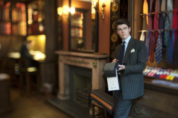 Britanska krojaška tradicija oblek po meri