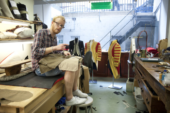 Britanska krojaška tradicija oblek po meri