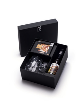 DARILNI KOMPLET VRČEK ZELENEGA ZLATA S PIVOM IN ČOKOLADO.