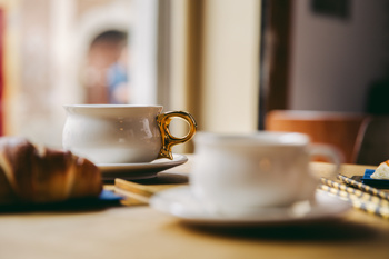 Skodelice Cesarica Barbara.