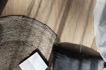 Forest glamping resort Blaguš. Foto: charmingslovenia.com