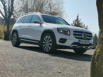Z novim Mercedes-Benz GLB je tako družina kompaktnih vozil Mercedes-Benz sestavljena iz osmih modelov.