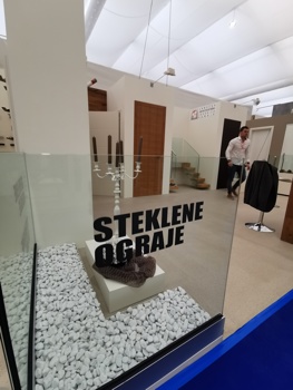 Sejem DOM odprl vrata