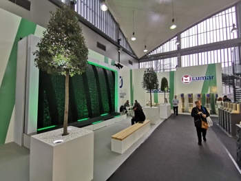 Sejem DOM odprl vrata