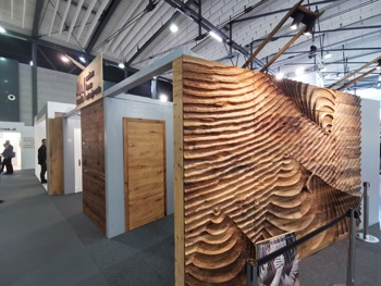 Sejem DOM odprl vrata