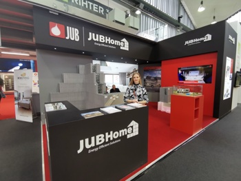 Sejem DOM odprl vrata