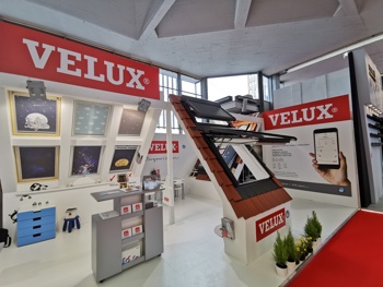 Sejem DOM odprl vrata