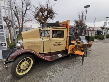 Sejem DOM odprl vrata