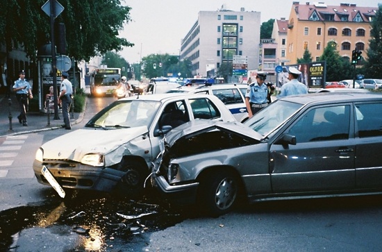 car-crash-street