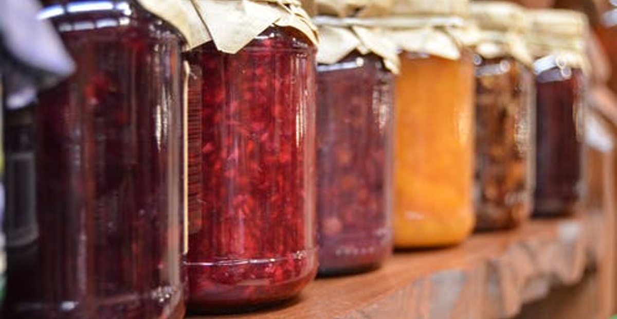 jam-preparations-jars-fruit-48817