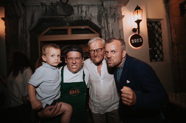 3 generacije - sinček Brin, Jorg, dedek Edi in brat Nejc Zupan