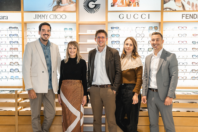 Z leve proti desni: Renato Ščulac, vodja maloprodaje za hvaški trg
Pamela Bolarić , vodja marketinga, Slovenija
Toni Jermaniš, generalni direktor Ghetaldus d.d.
Dea Lazar, vodja modnih znamk , foto Matic Kremžar
Goran Cverlin, vodja maloprodaje za Slovenijo
